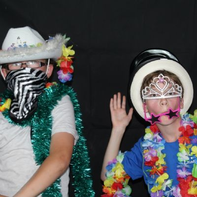 Year 6 Disco (31)